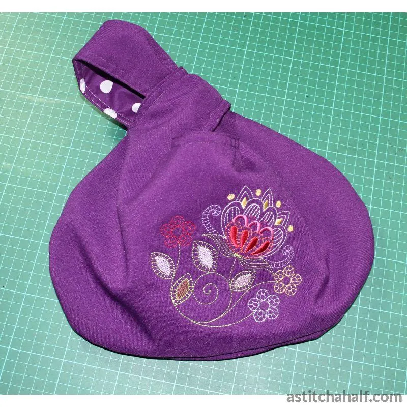 Sew Simple Reversible Knot-bag